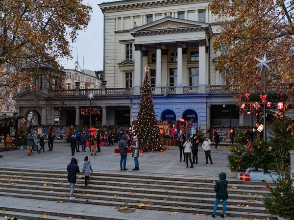 Comment planifier une visite des marchés de Noël authentiques en Allemagne?